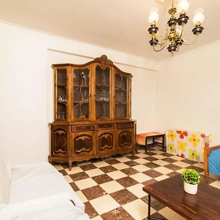 Nona Marina 6 Bed Family In Benitses Бенитсес